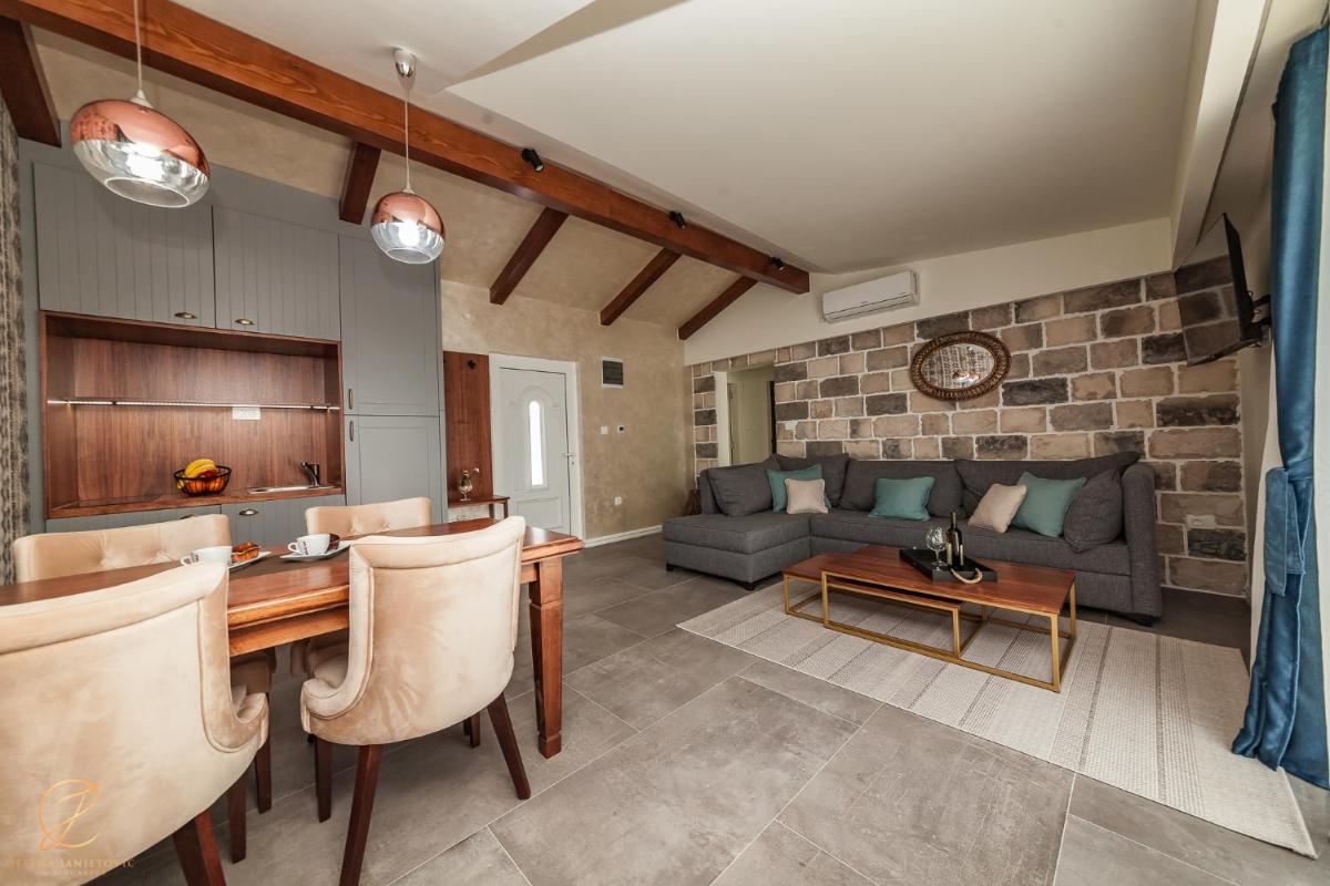Apartments Cukovic - Housity