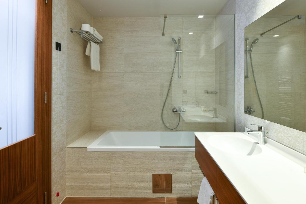 Heritage Hotel Krone - Hizvo
