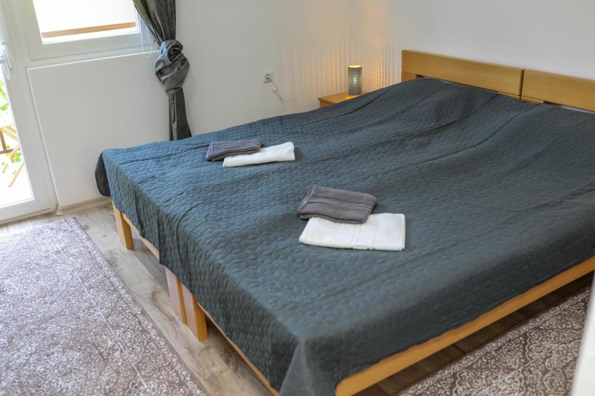 Aparthouse Bilic - Housity