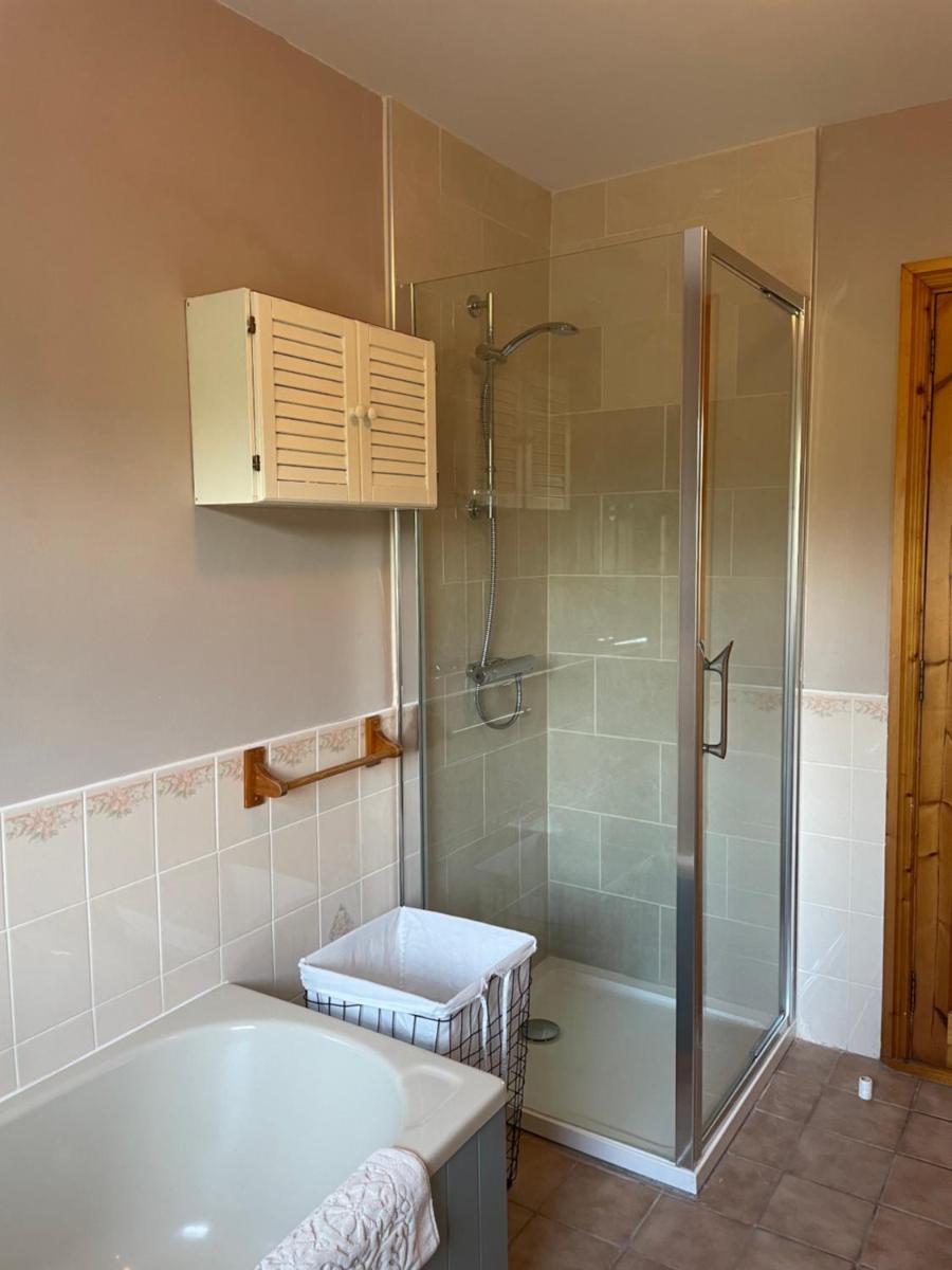Rose Cottage - Housity