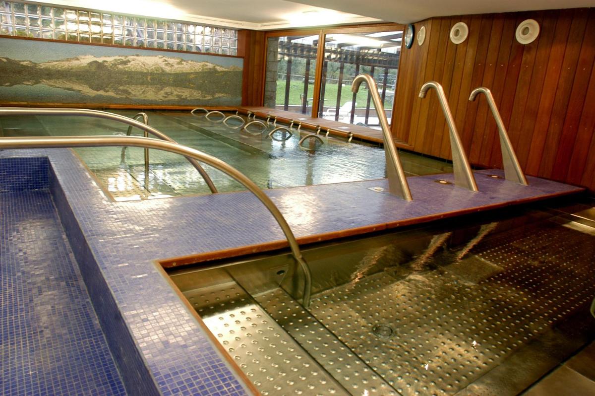 Piscina en o cerca de SOMMOS Hotel Benasque Spa