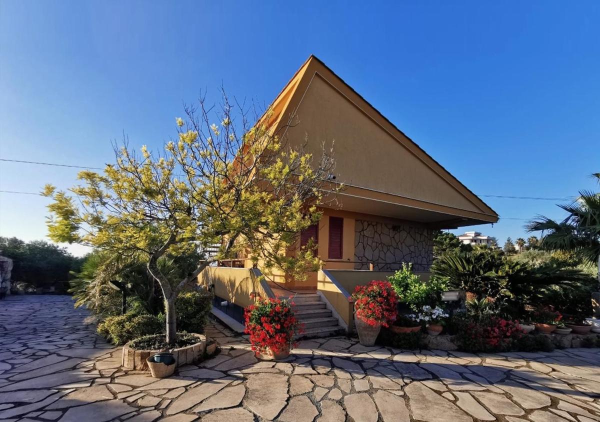 Villa Nella - Housity