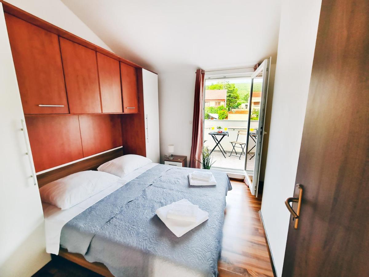 Holiday House Dora - Housity