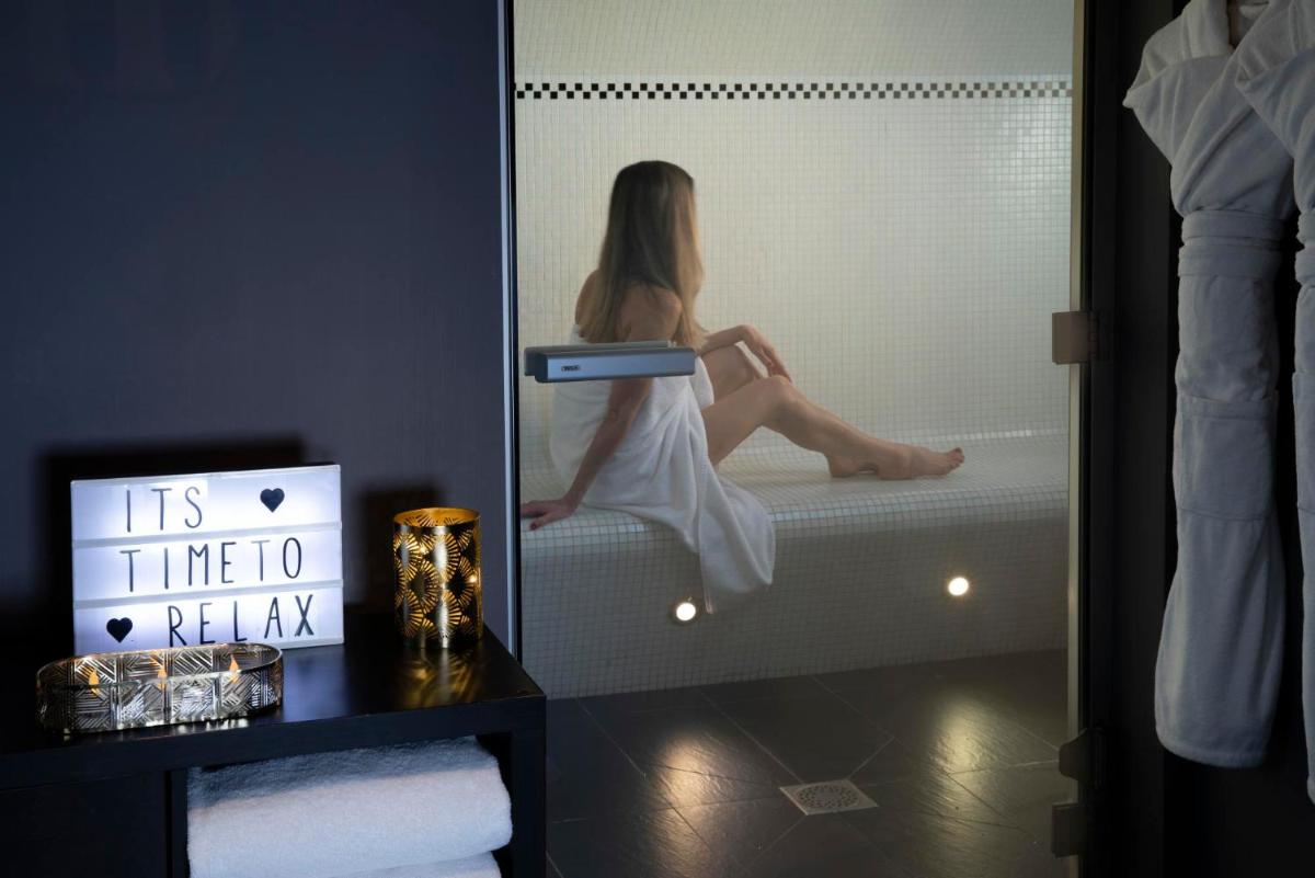 Hotel Monsieur & Spa - Housity