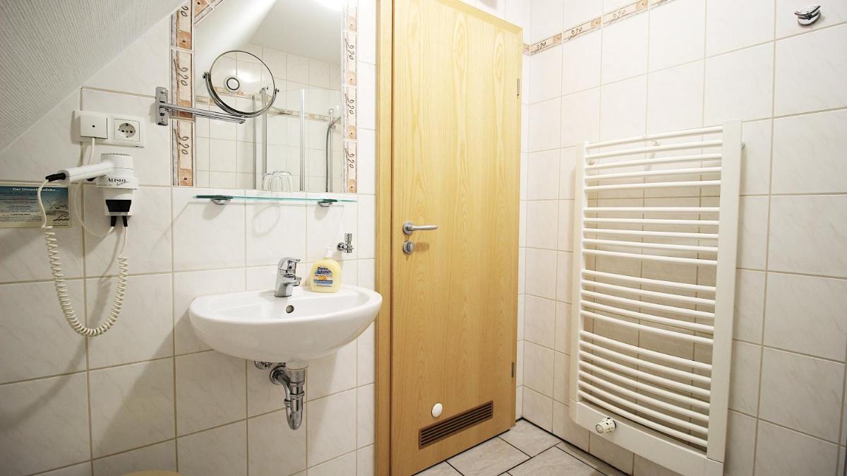 Aparthotel Alte Schmiede Dettelbach - Housity