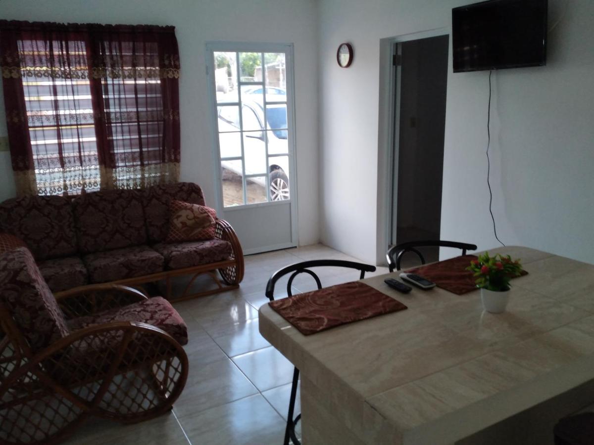 Mitch Apt - Housity