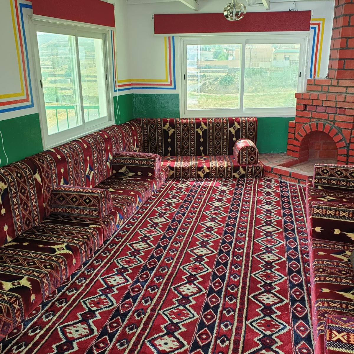 منزل ريفي بناء حجري - Housity
