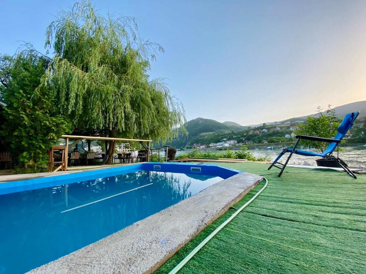 Apartmani i sobe Okuka - Housity