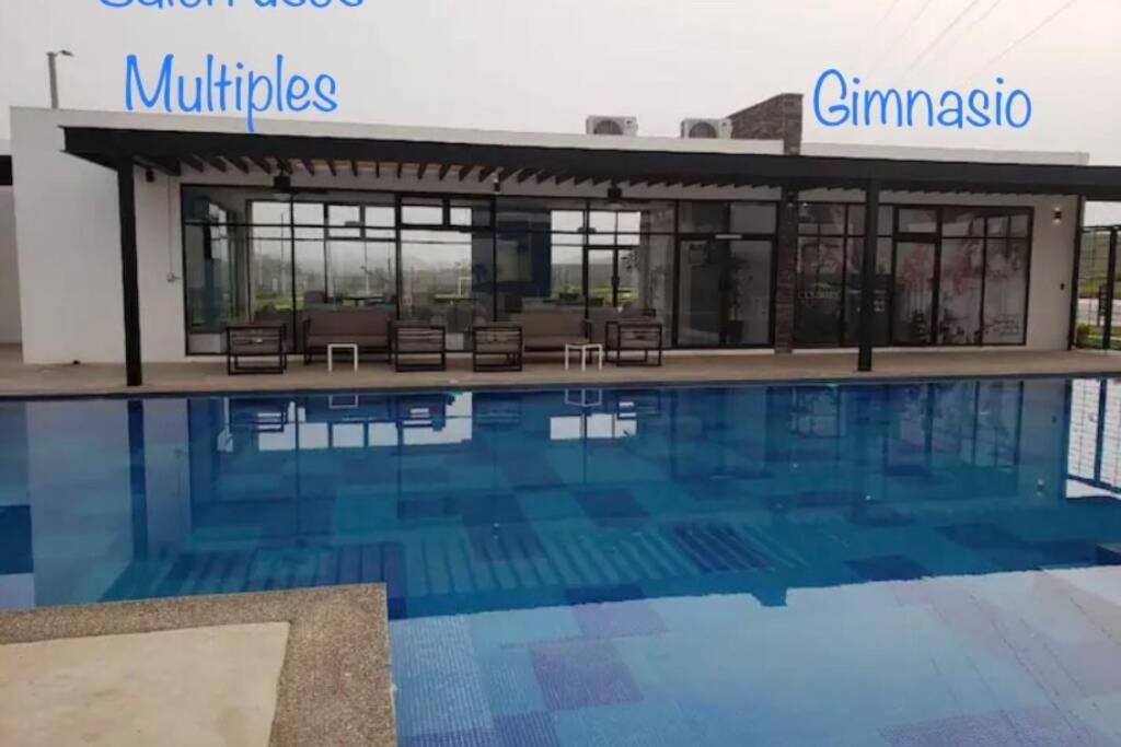 Casa para relajarse con alberca 2, cerca de playa - Housity