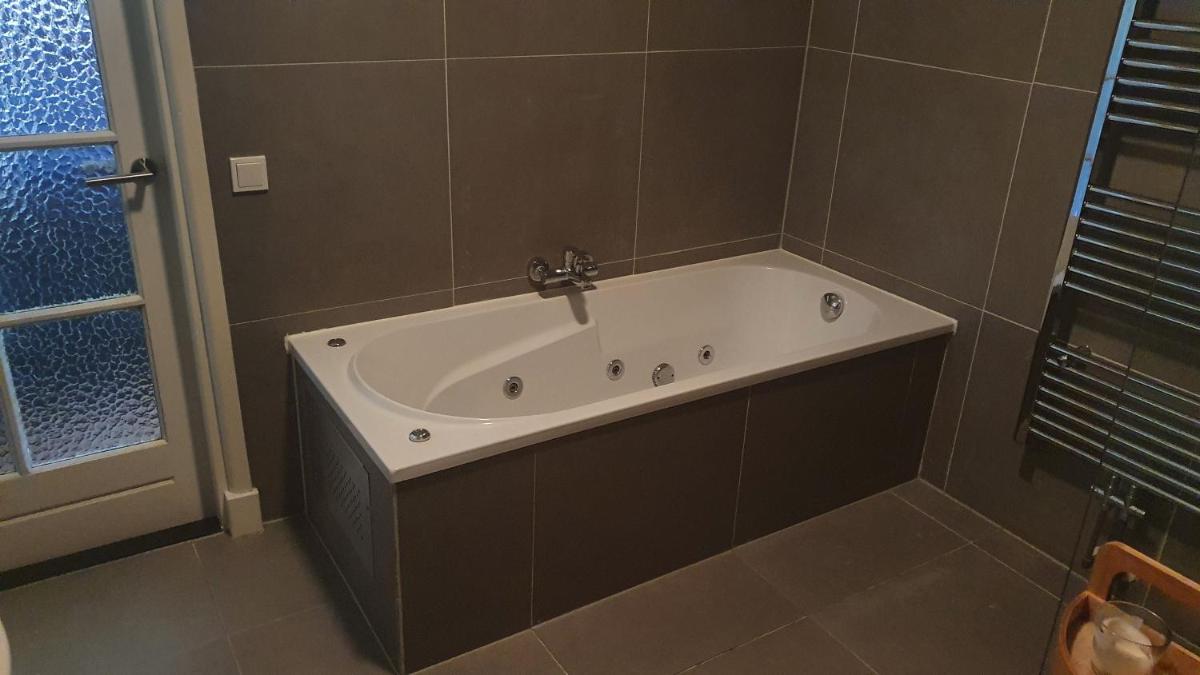 B&B De Rijnban - Housity