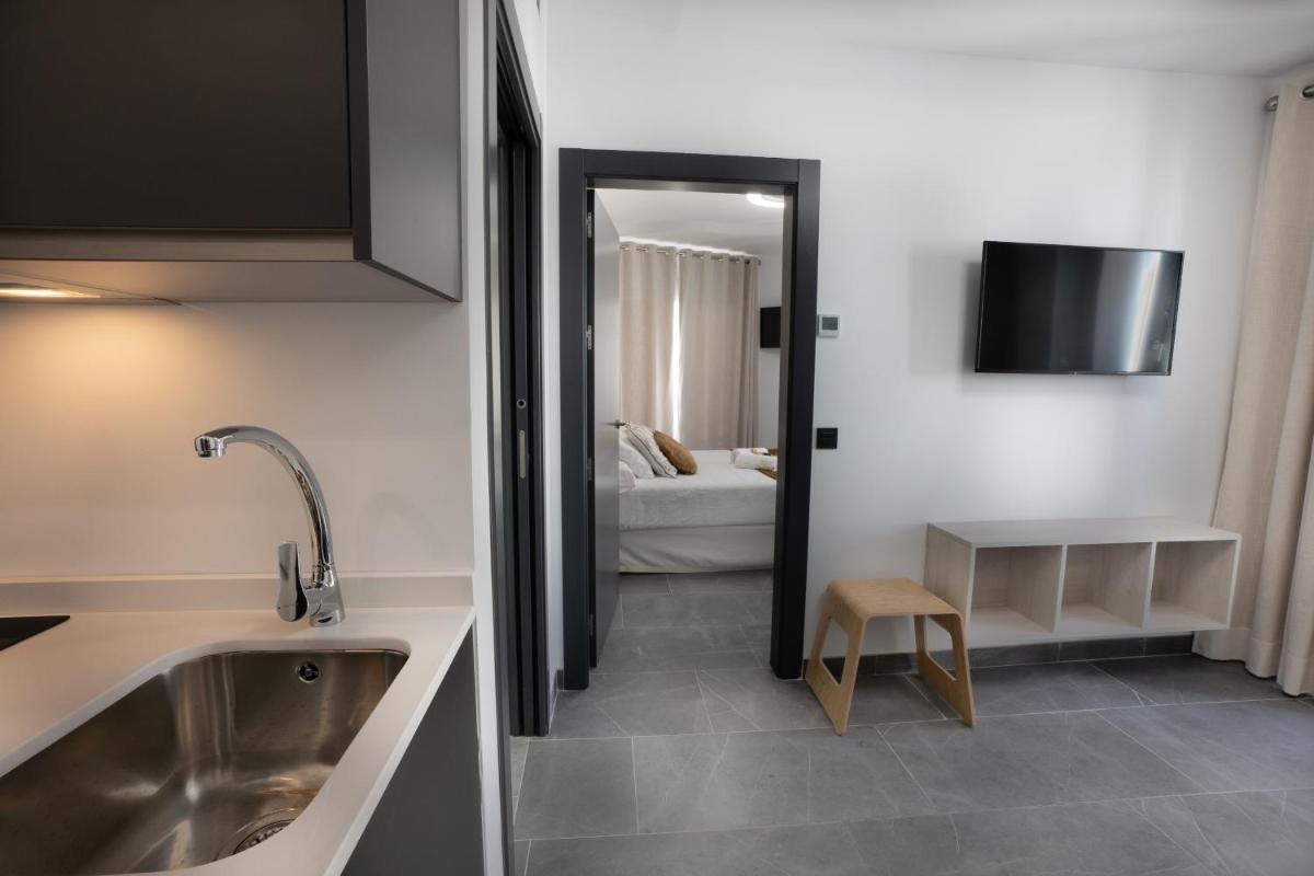 NERJA-CENTRO-JACUZZI- MIRADOR DE LA ERMITA- Adults Recommended - Housity