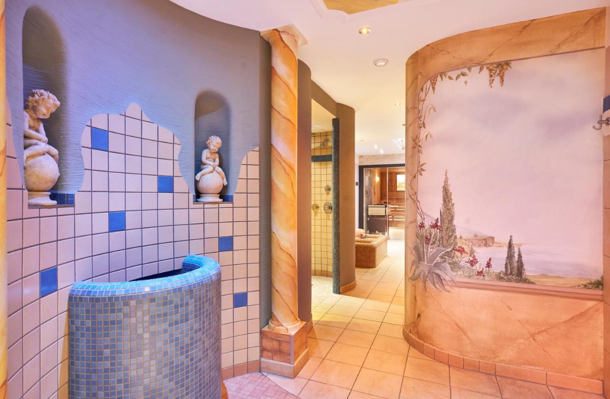 Ferienhotel Hubertus - ausgewählte Getränke inklusive - Housity