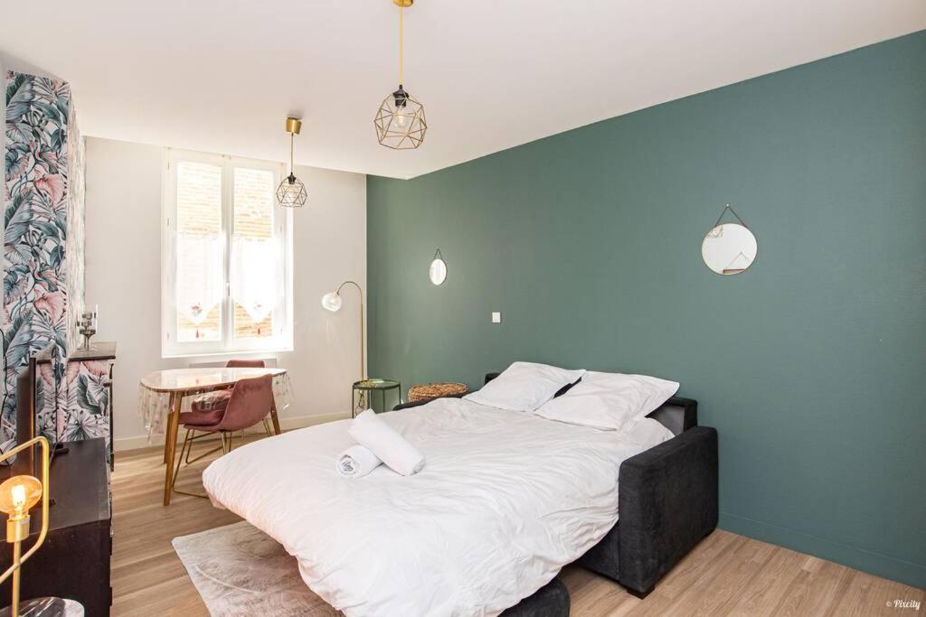ART & DECO - STUDIO COEUR DE VILLE - Housity