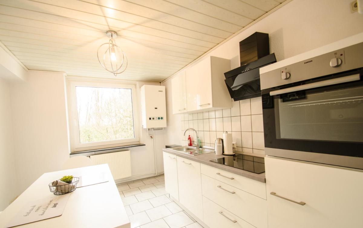 Joel Living Apartment - Housity