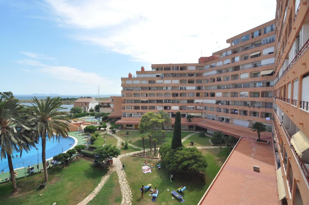 RNET - IR 03-23 Studios Roses Costa Brava - Housity