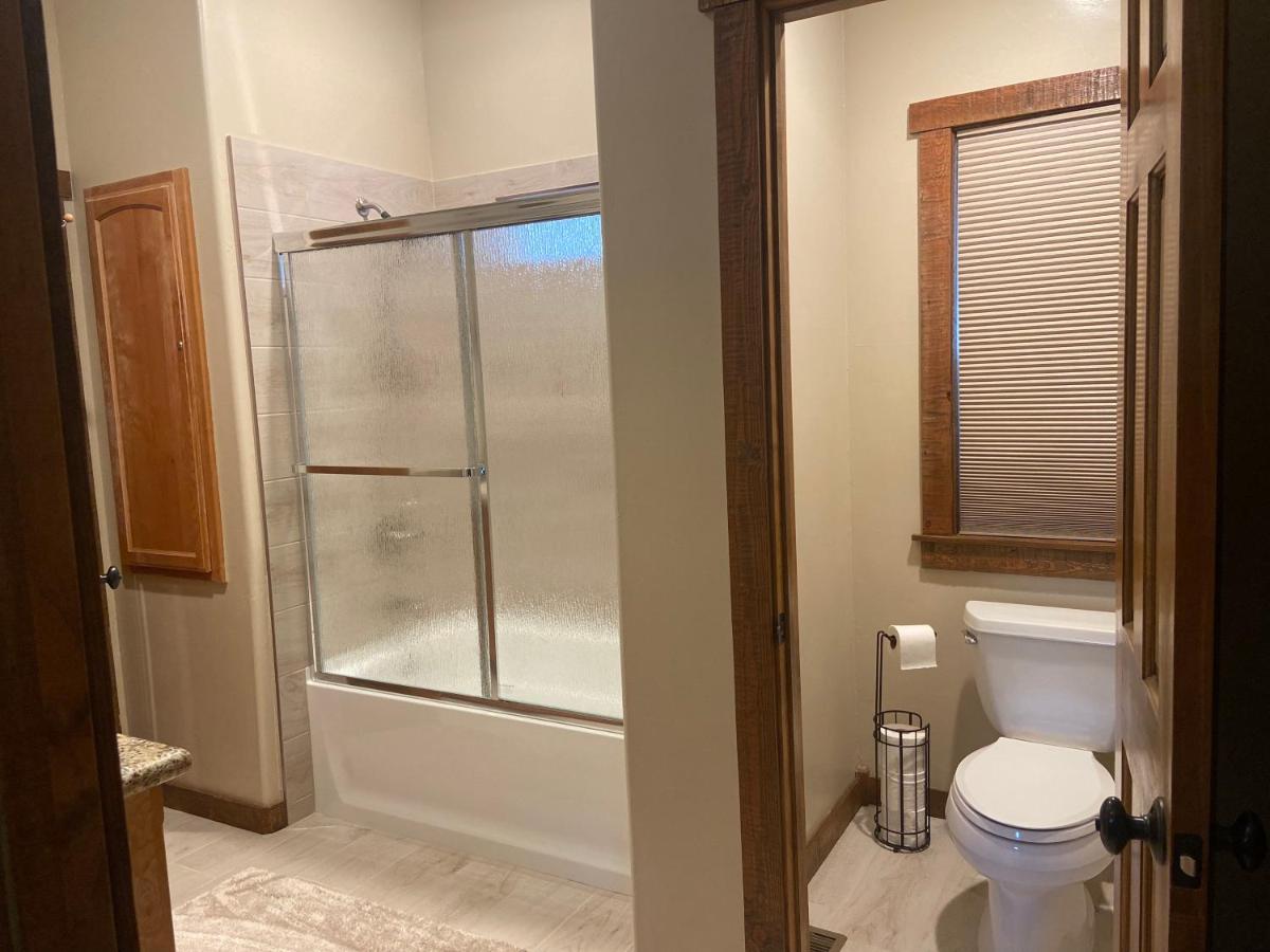 Suitetrails - Beautiful guesthouse in Crestline