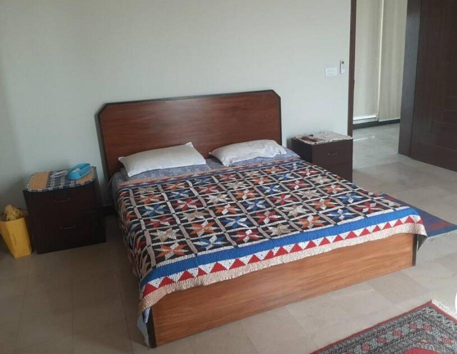 Suitetrails - First Floor at DHA Rahbar Kanal House