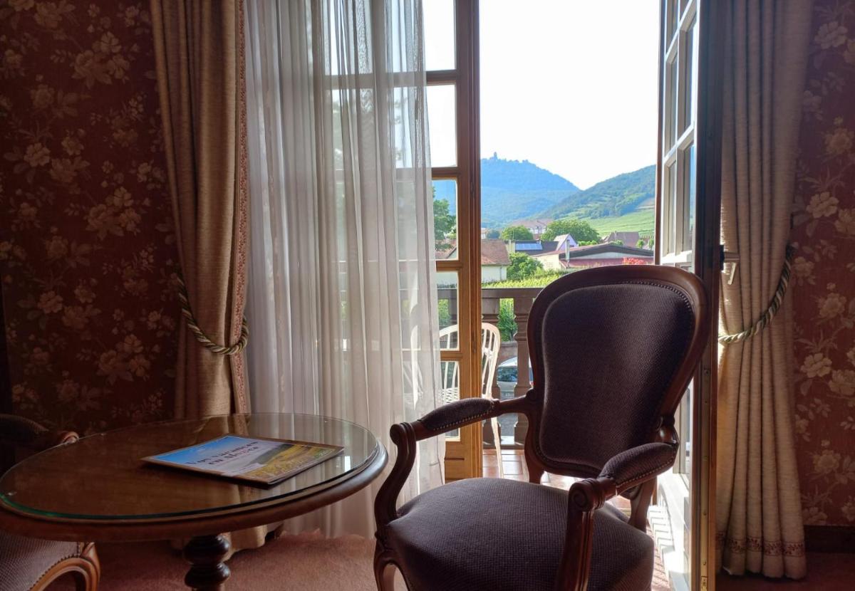 Vue générale sur la montagne ou vue sur la montagne depuis l'hôtel