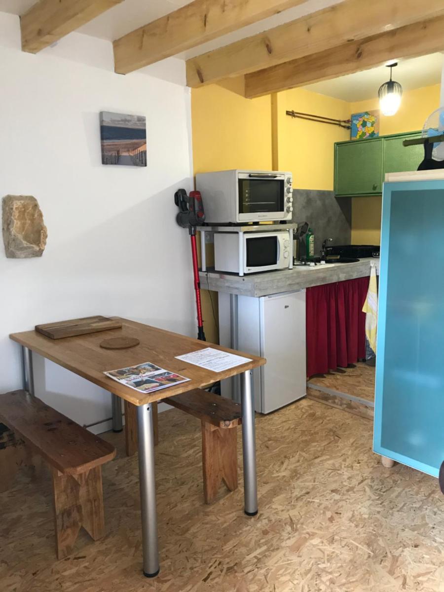 Studio privé avec cuisine sdb et terrasse privés - Housity