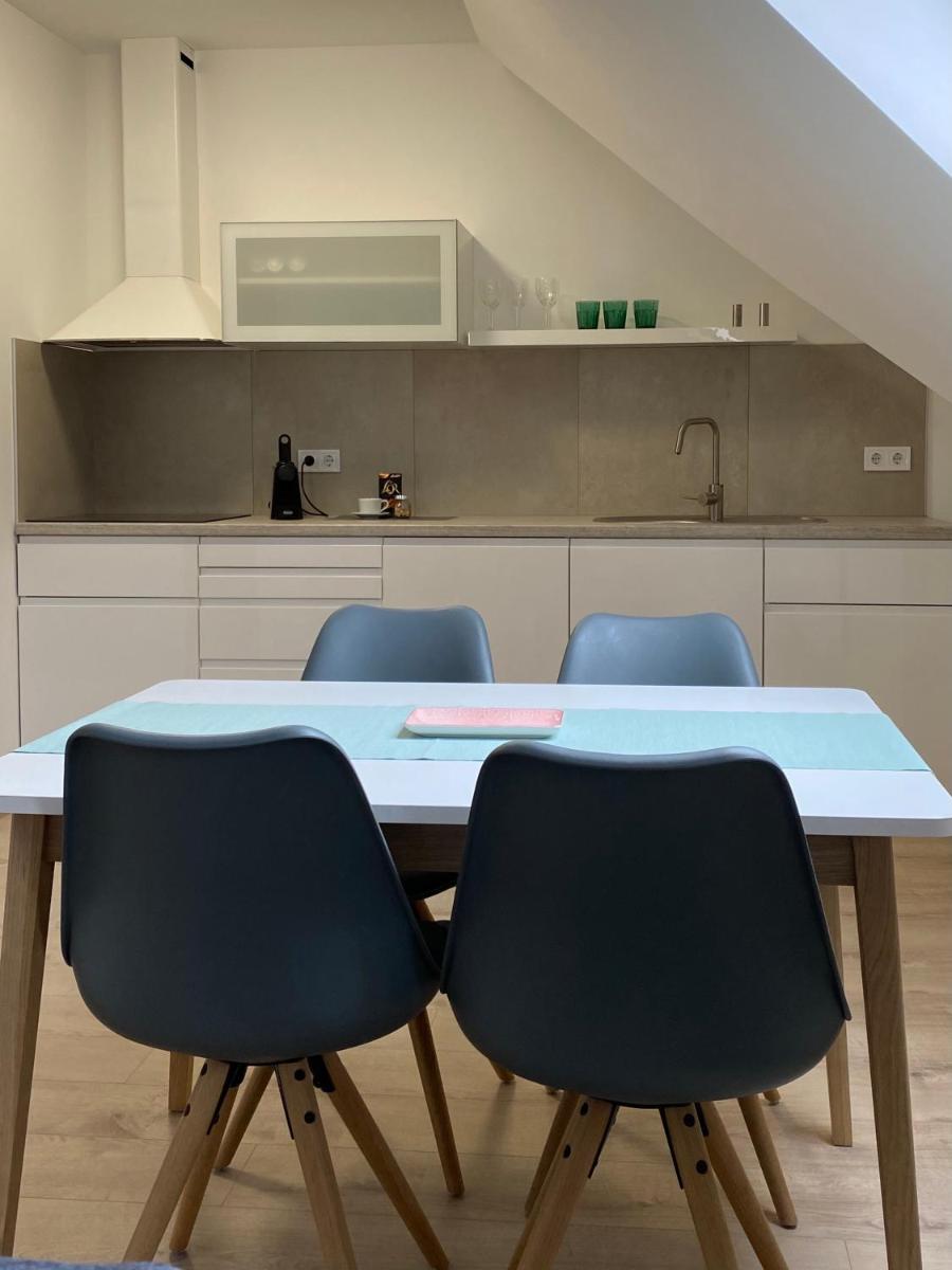Oázis apartmanház - Housity