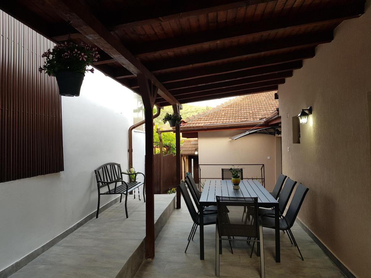 Casa Calina - Orsova - Housity