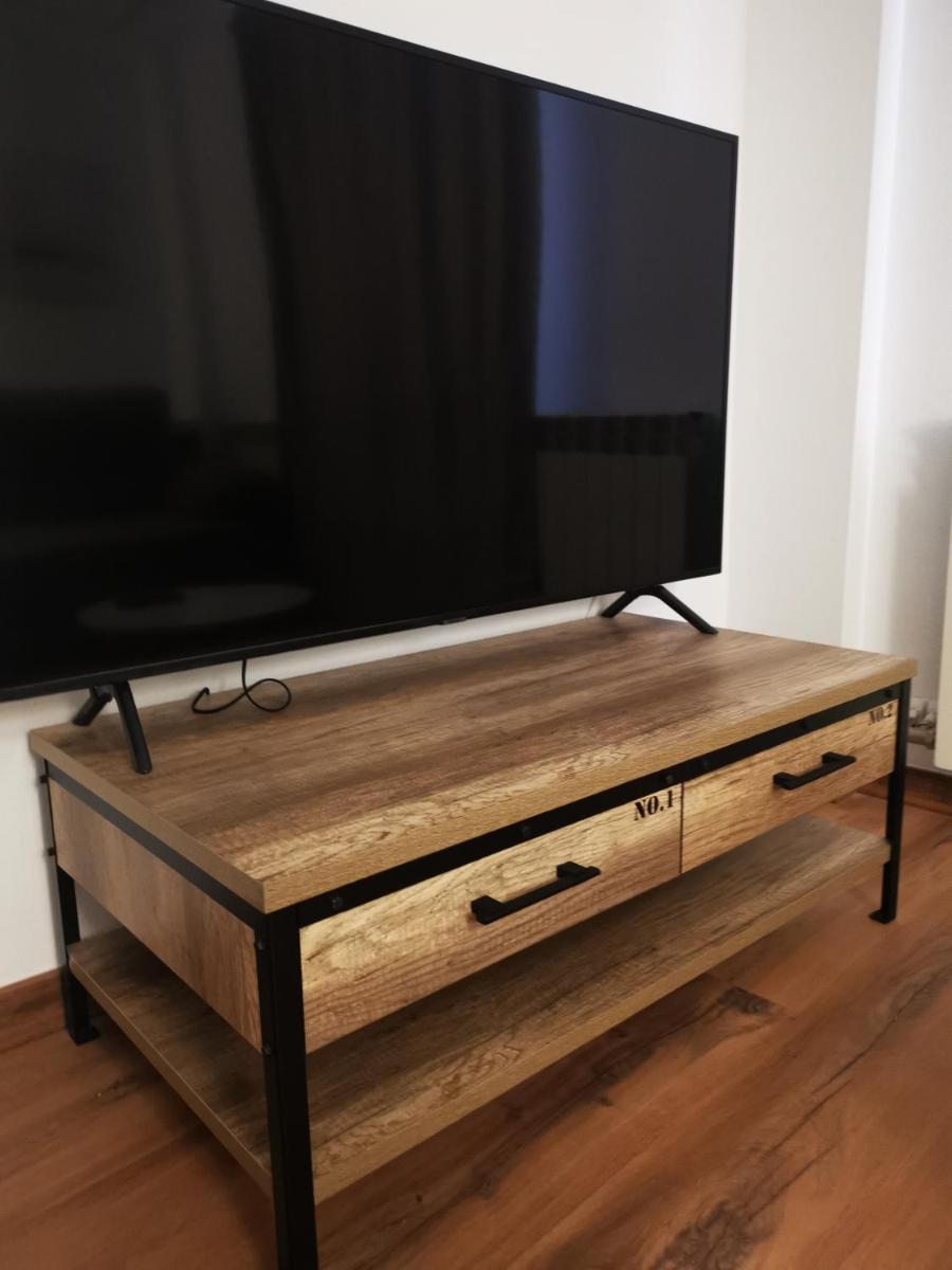 Apartamentos El Pilar - Housity