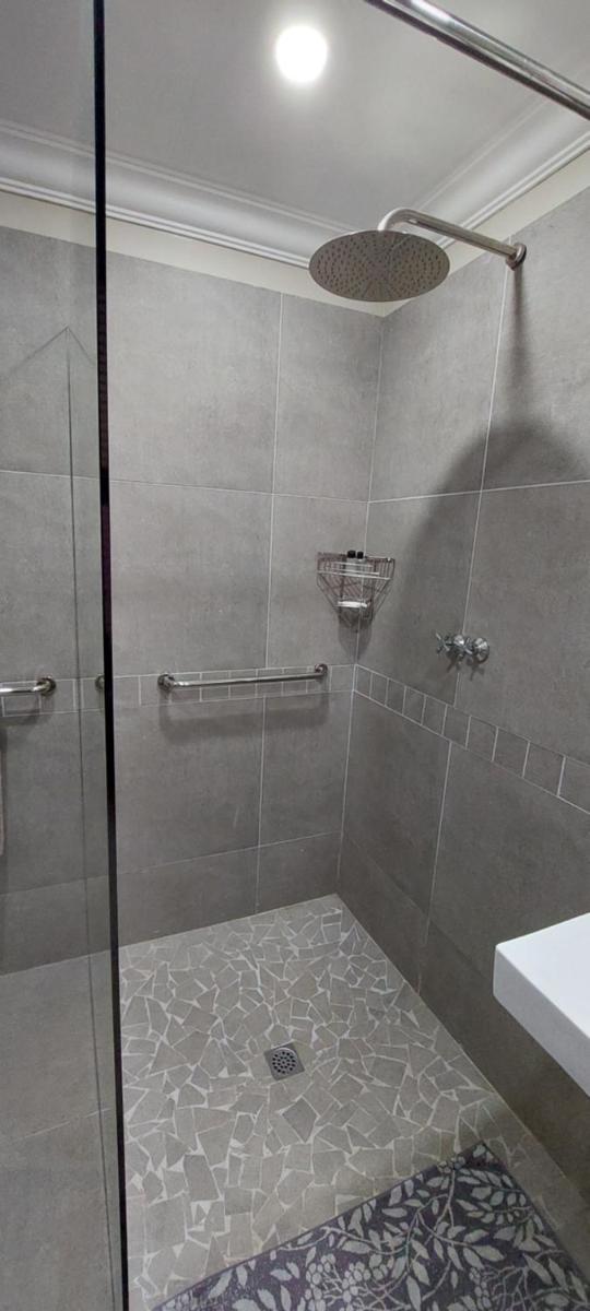 Studio 1 The Studios at Churchill - Hizvo