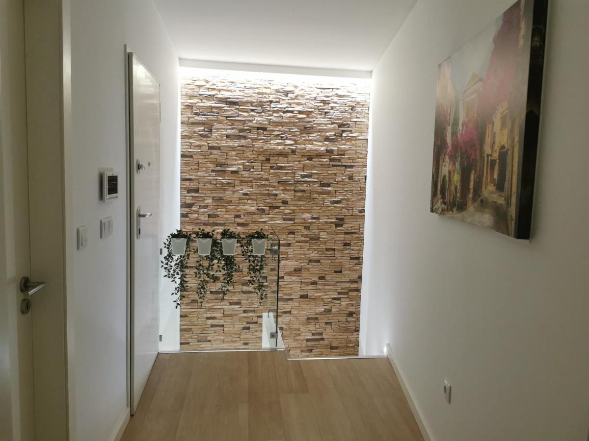 Apartamento Alto da Valeta - Housity