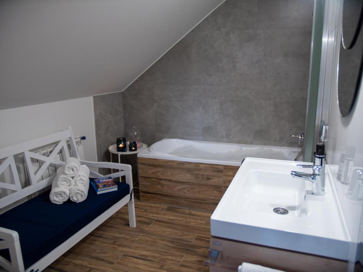 Apartamenty Złoty i Morski - Kołobrzeg, Budzistowo - Housity