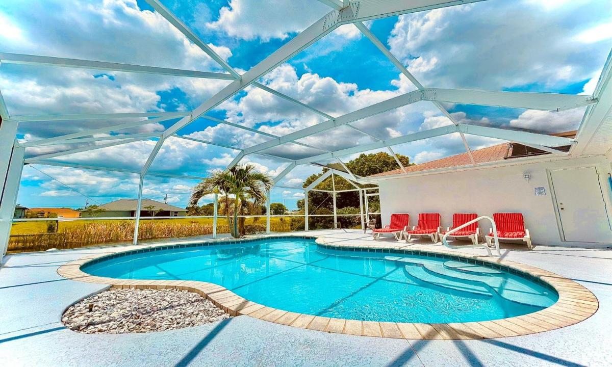 !NEW! Villa Waterview - Housity