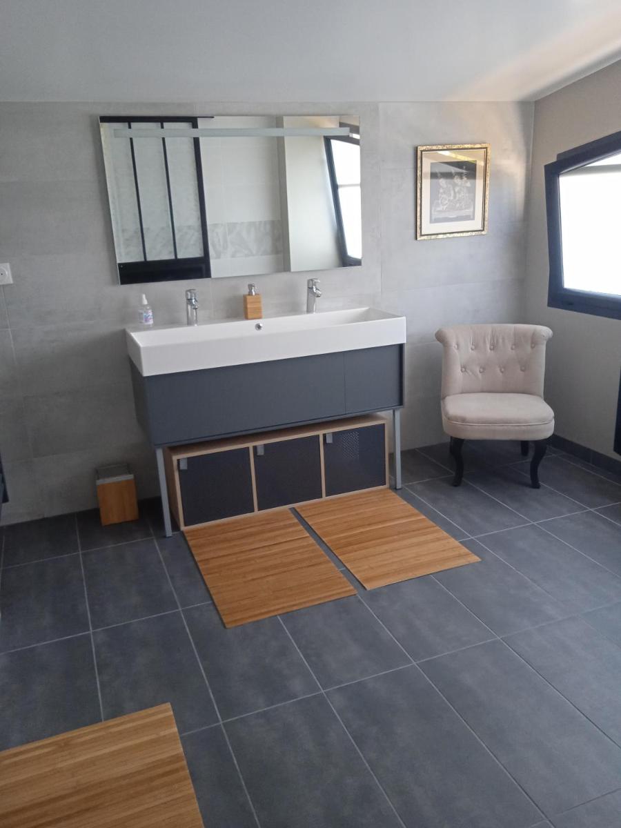 Chambres d'hôtes dans maison contemporaine - Housity