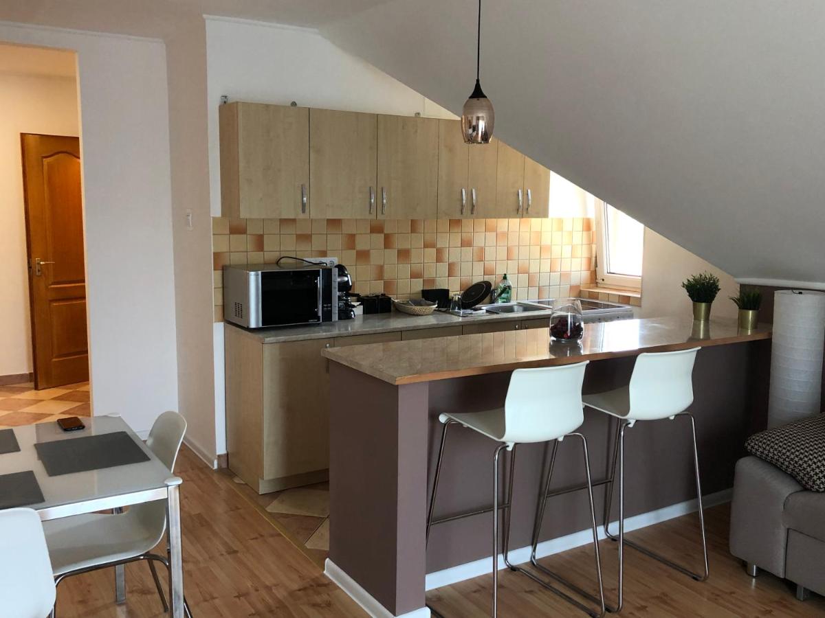 Suitetrails - Hanga Apartman
