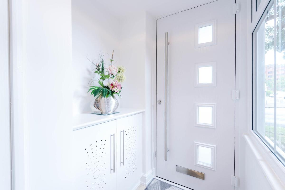 Lightfoot House - Housity