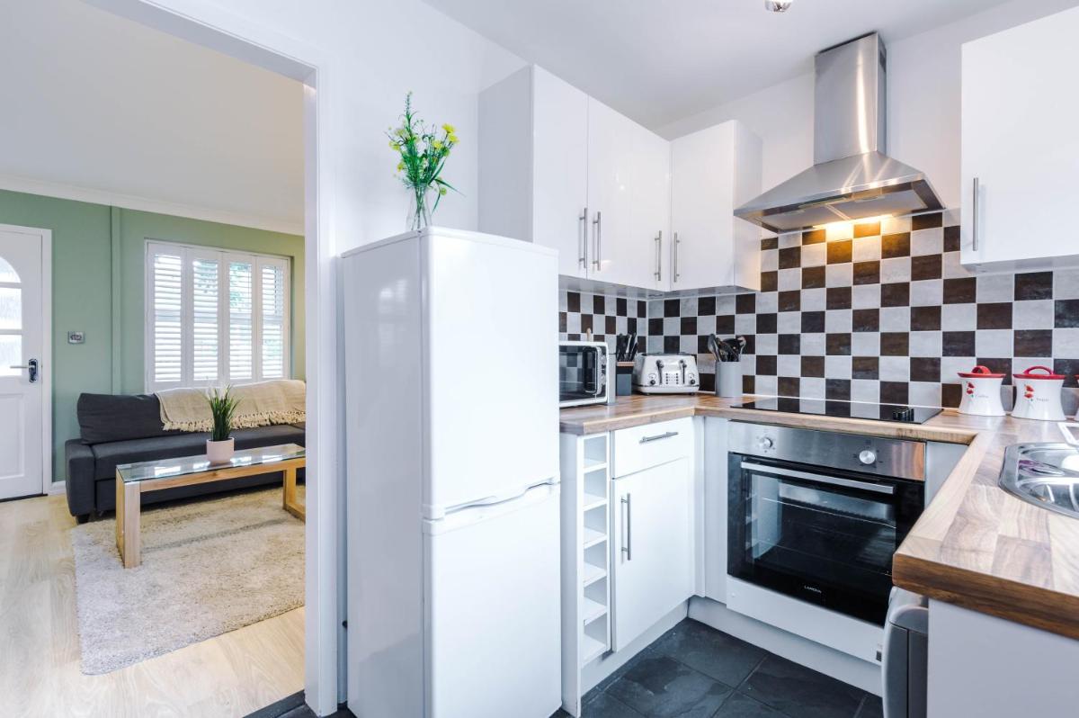 Lightfoot House - Housity