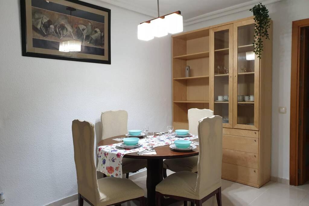 Suitetrails - Beautiful and cozy apartment in Seville.
