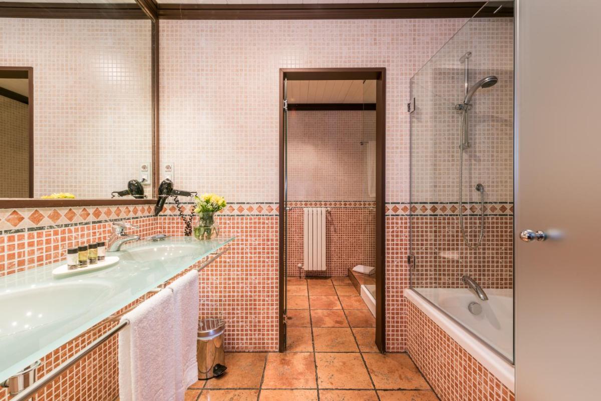 Un baño de Hospes Palacio de San Esteban, a Member of Design Hotels