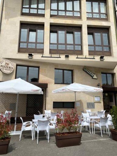 Hotel Los Molinos - Housity