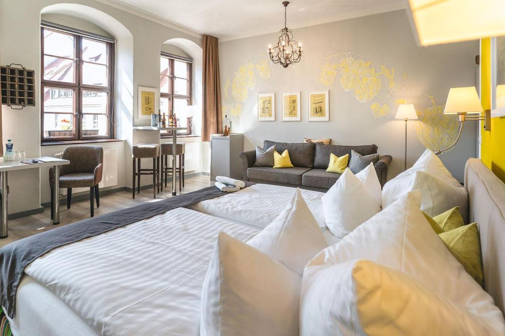 Pirnscher Hof - Hotel Garni - Housity