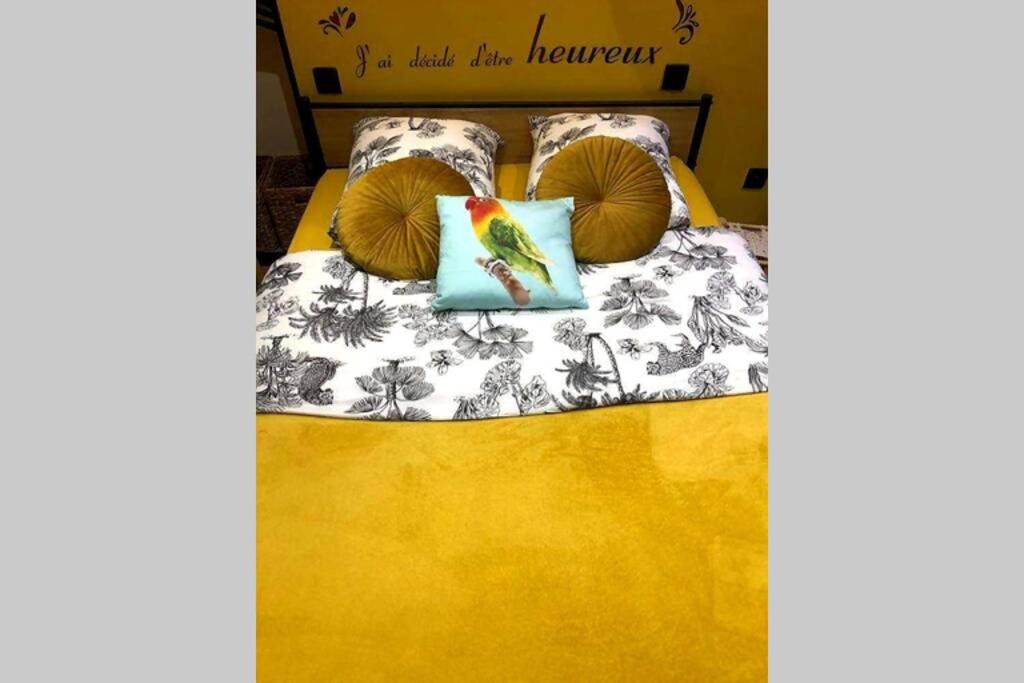 Appartement cosy avec baignoire balnéo - Housity