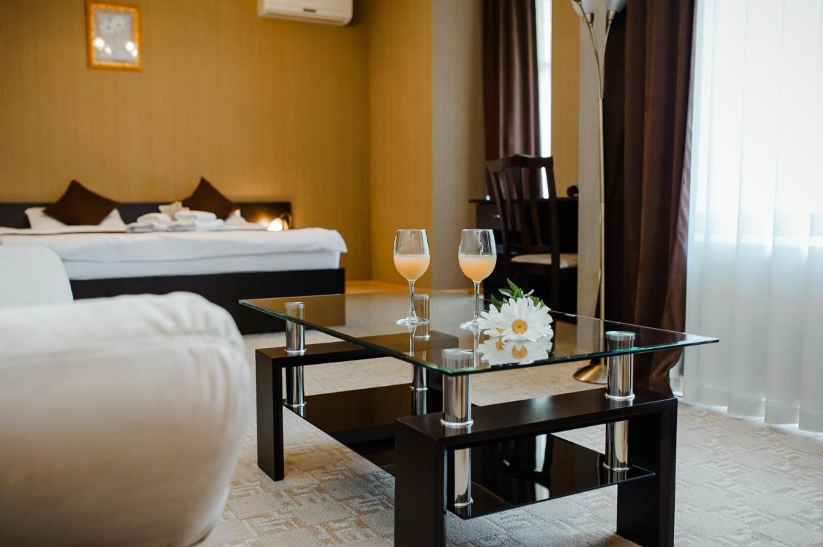 TipTop Hotel CITY CENTER - Hizvo
