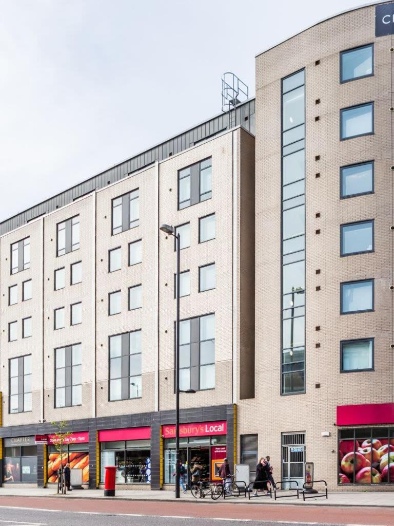 Spacious and Comfy Studios at Chapter Highbury I in London - Housity