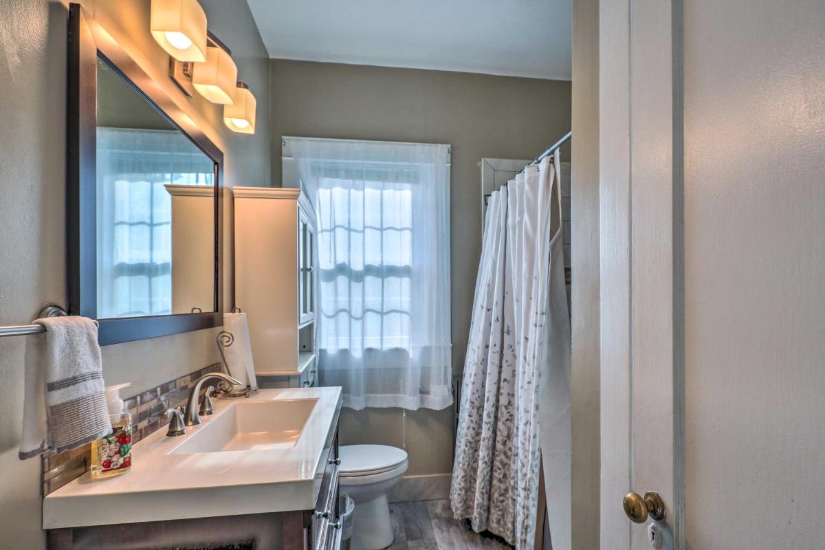 Cozy Birmingham Abode Less Than 7 Mi to Downtown Fun! - Housity