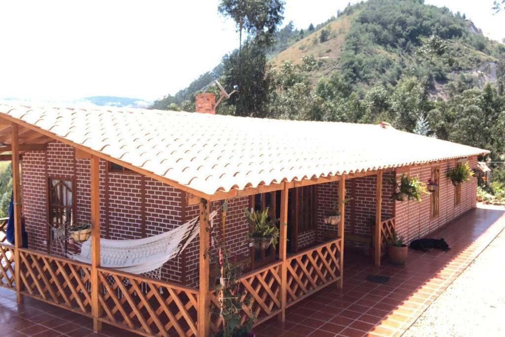 CABAÑA BUENAVISTA es un lugar para descansar. - Housity