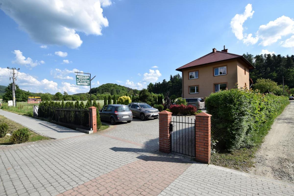AGROTURYSTYKA POD ŚWIERKAMI - Housity