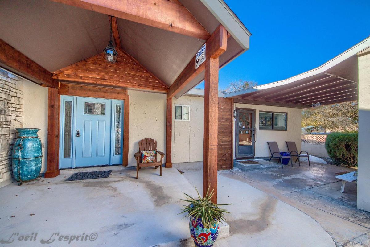 Our Lake View CL 1683 - Housity