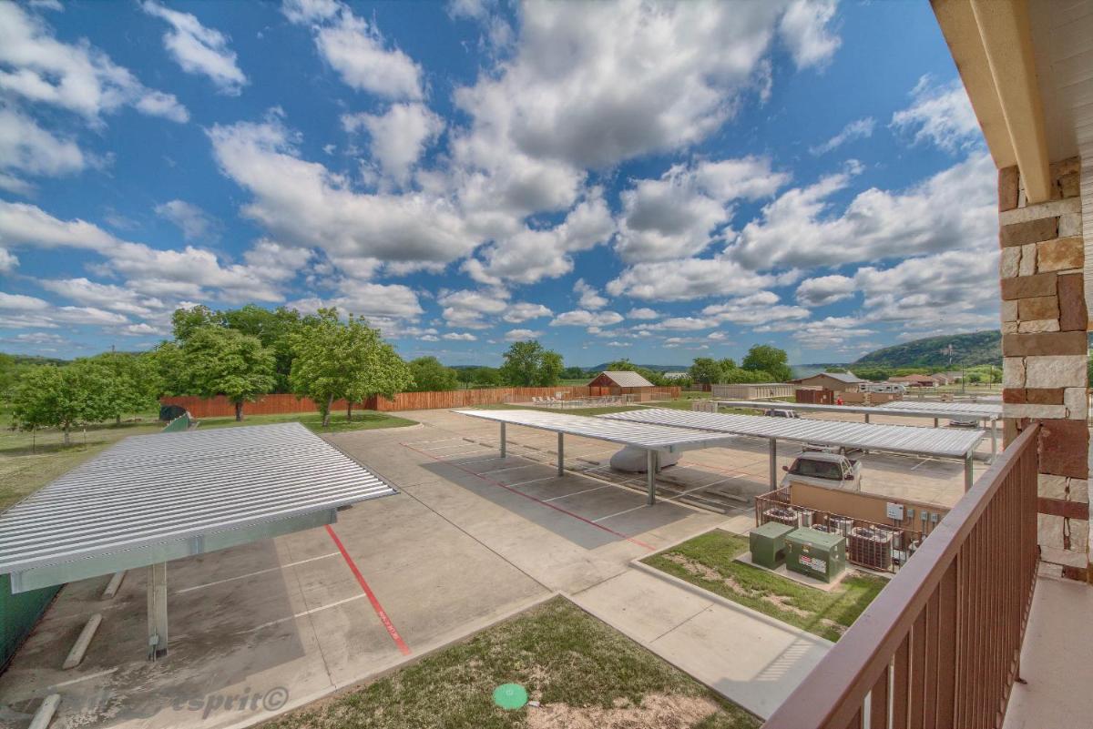Riverview Heaven RG 20304 - Housity