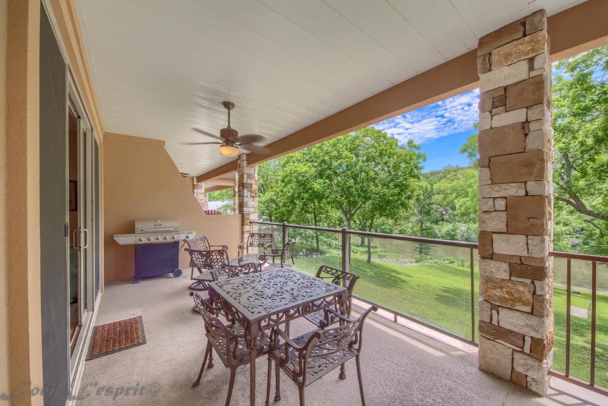 Riverview Heaven RG 20304 - Housity