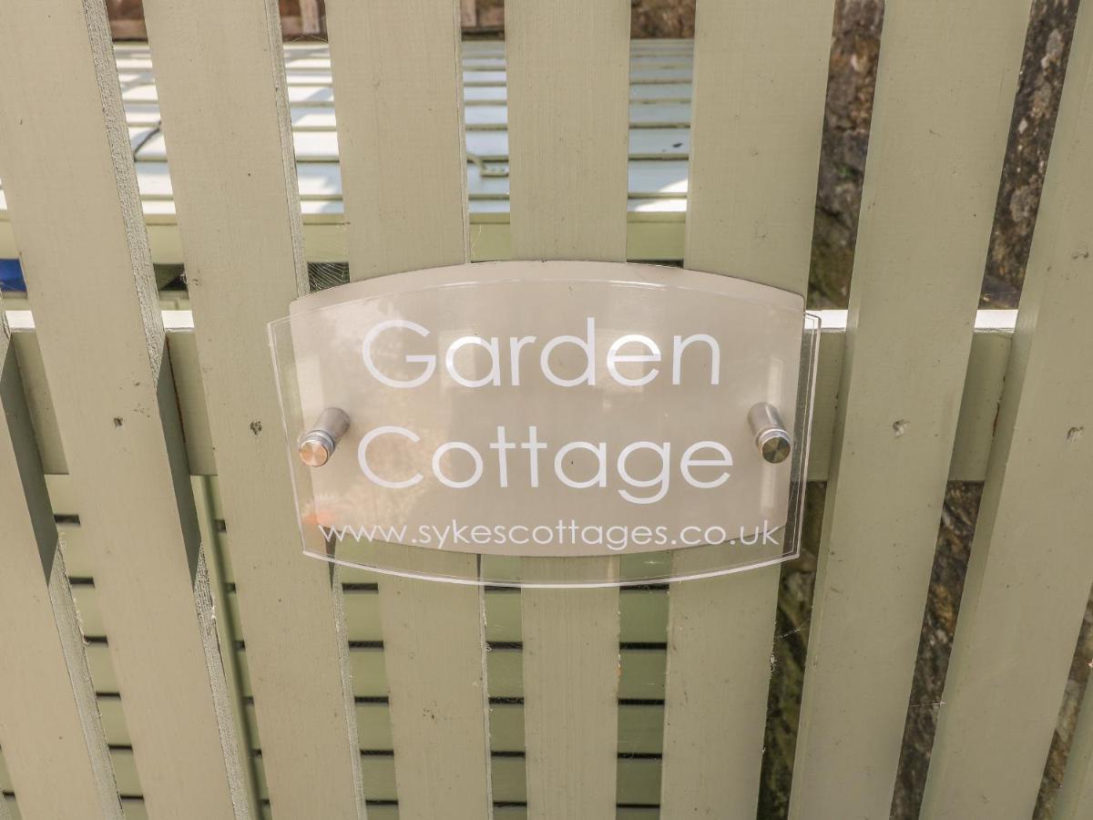 Garden Cottage - Housity