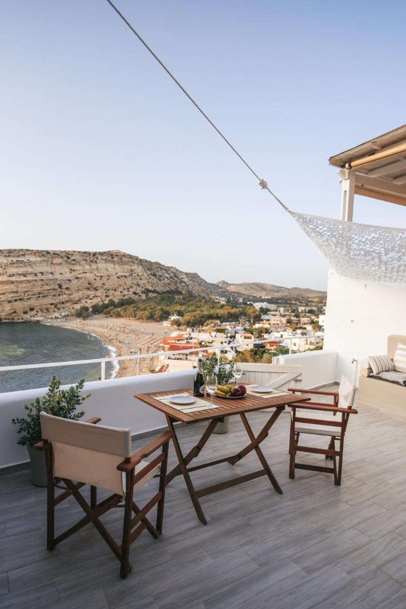 Suitetrails - Nostos Cave Seaview Apartment