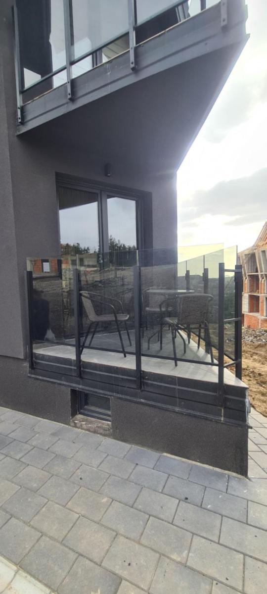Studio Mina Divcibare - Housity